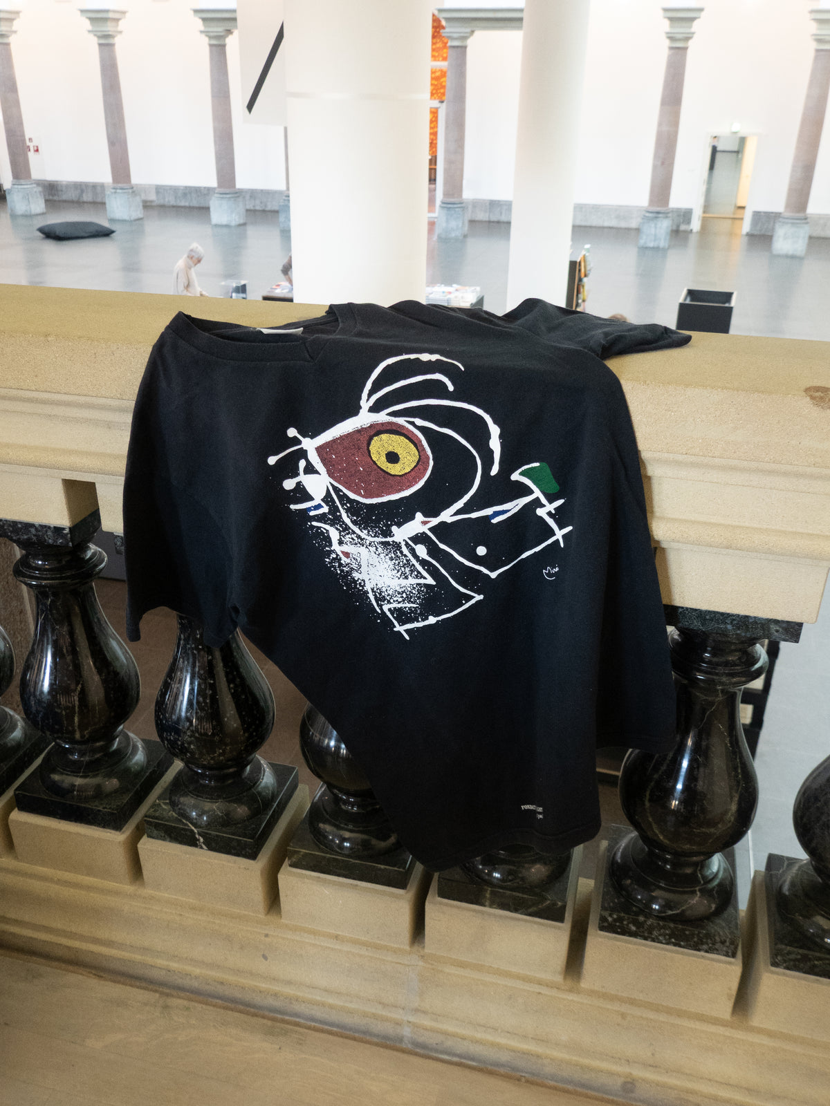 "Joan Miró" V-neck t-shirt