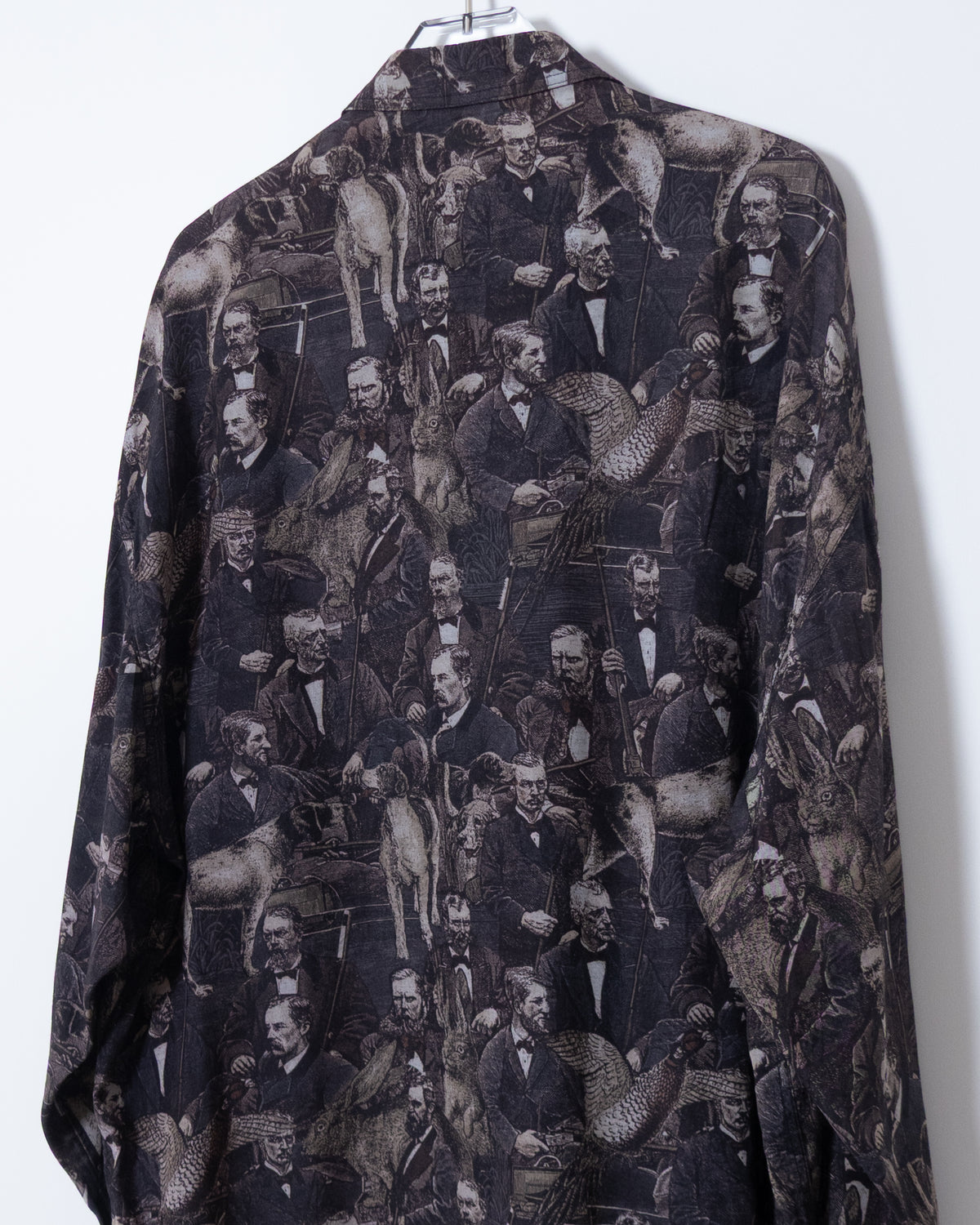 "byblos" all-over pettern rayon shirt