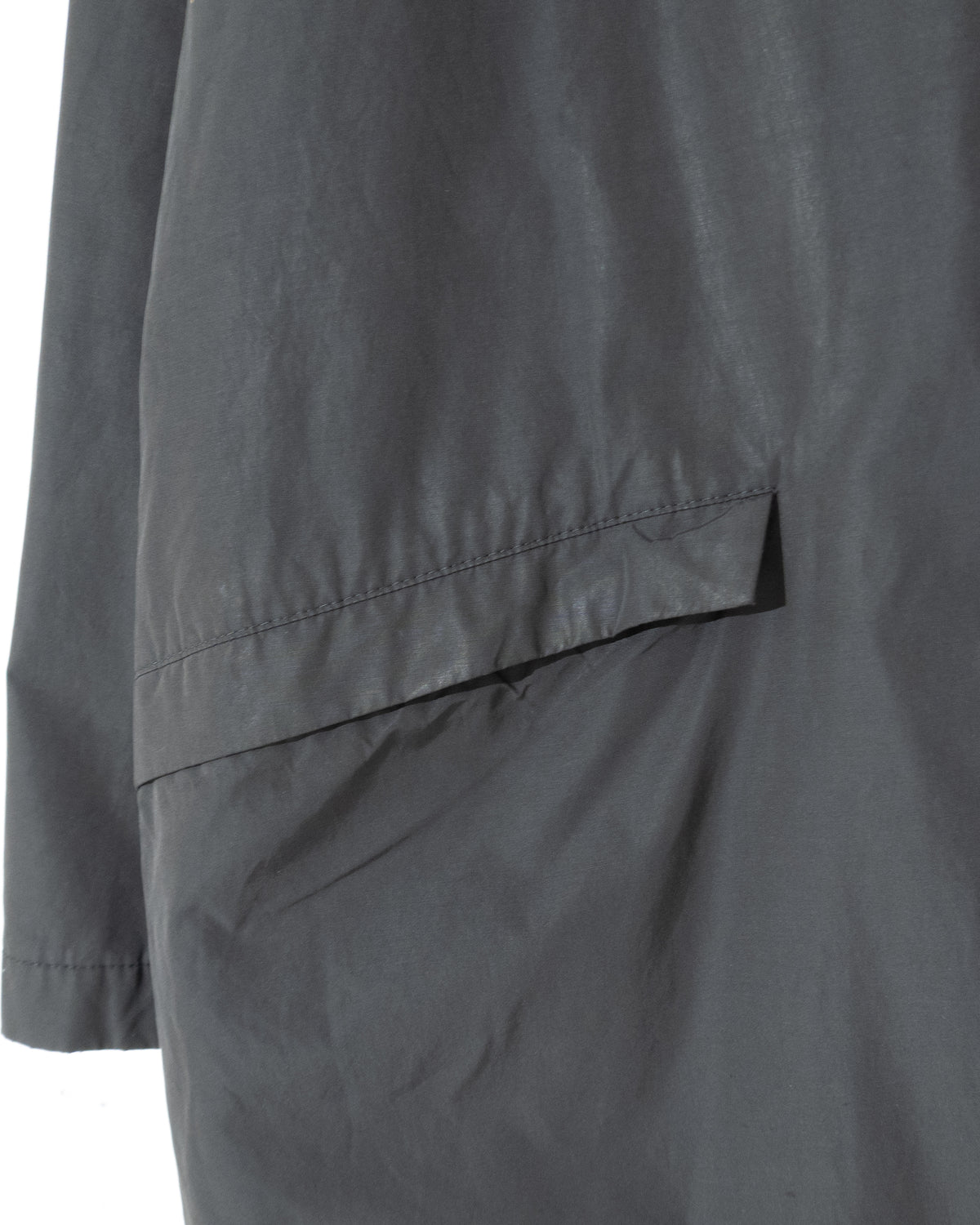"HUGO BOSS" nylon half coat