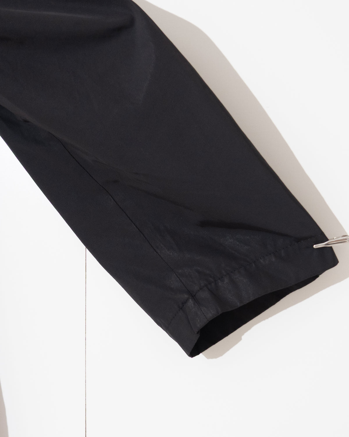 "HUGO BOSS" nylon half coat