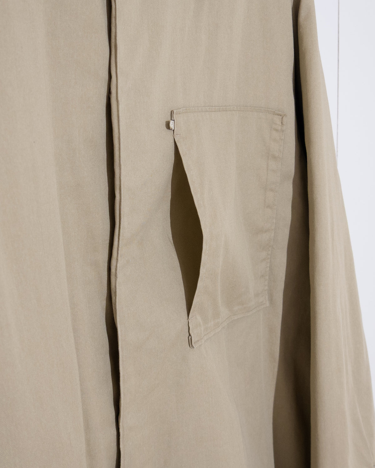 "DKNY" padded shirt