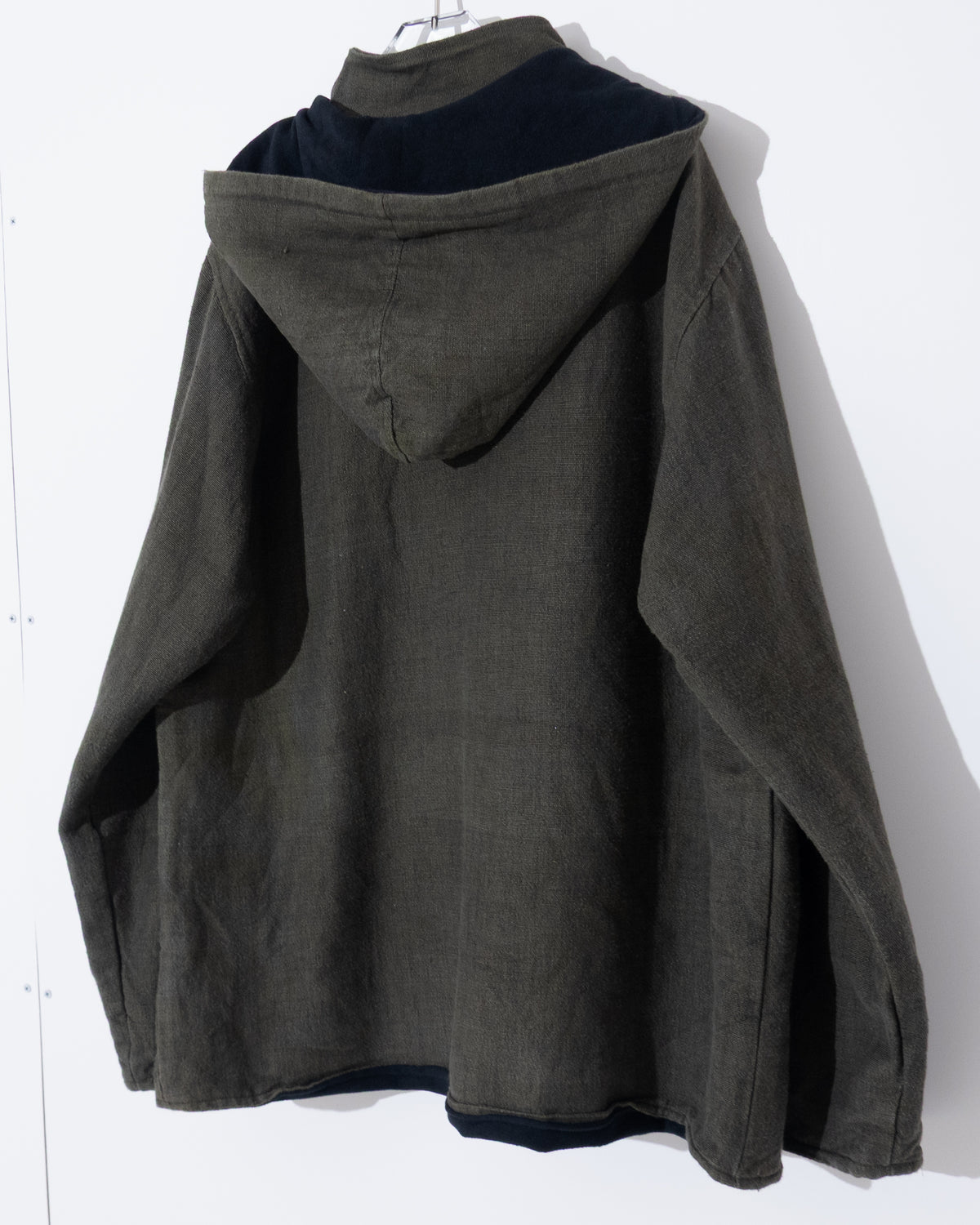 Diagonal zip hooded jacket