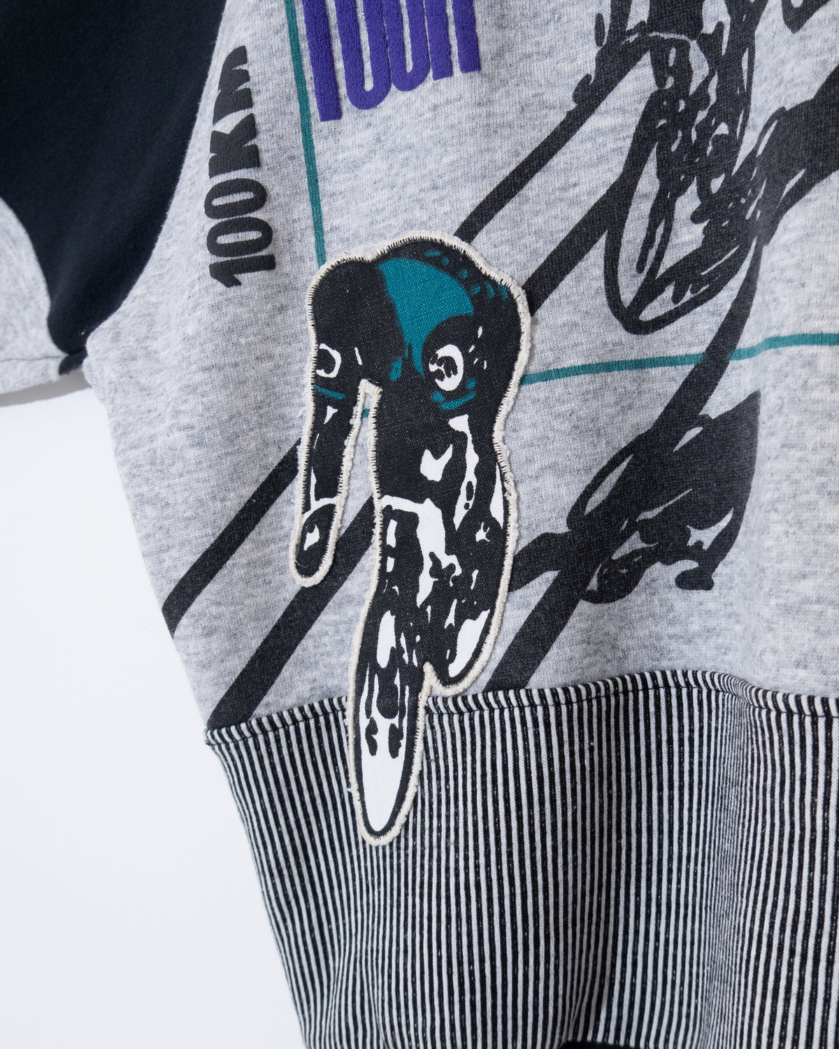 NIKE half-zip sweatshirt