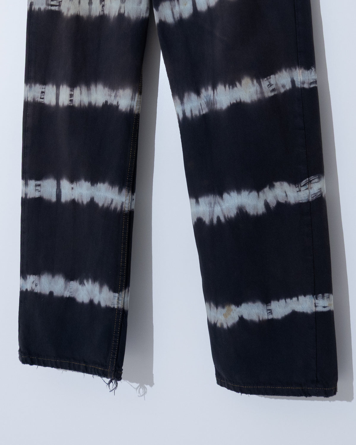 "Levi's" 501 tie dye denim pants