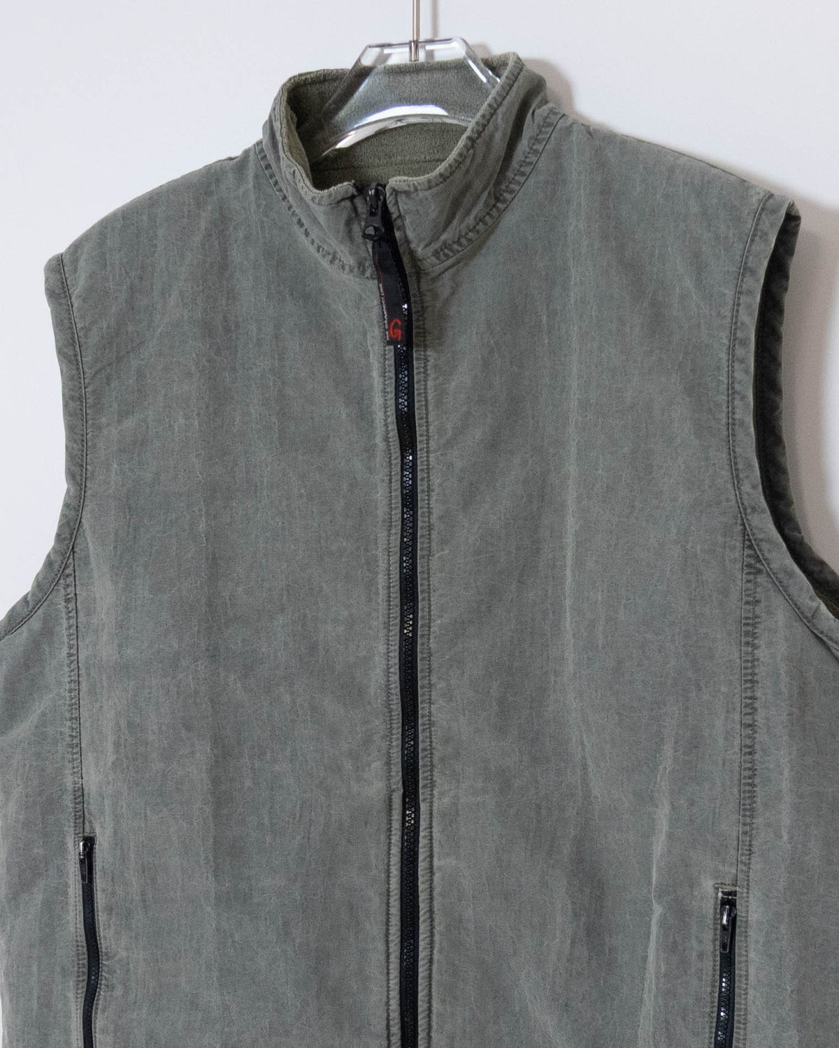 Gramicci good fade nylon vest with fleece