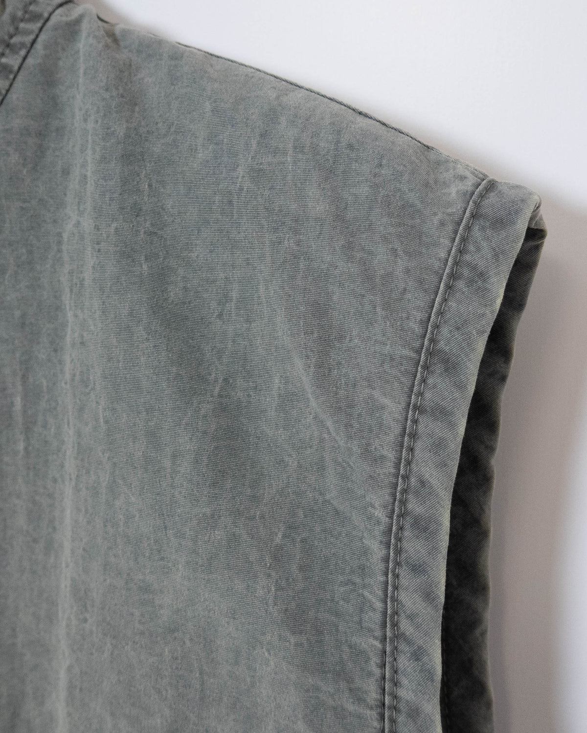 Gramicci good fade nylon vest with fleece