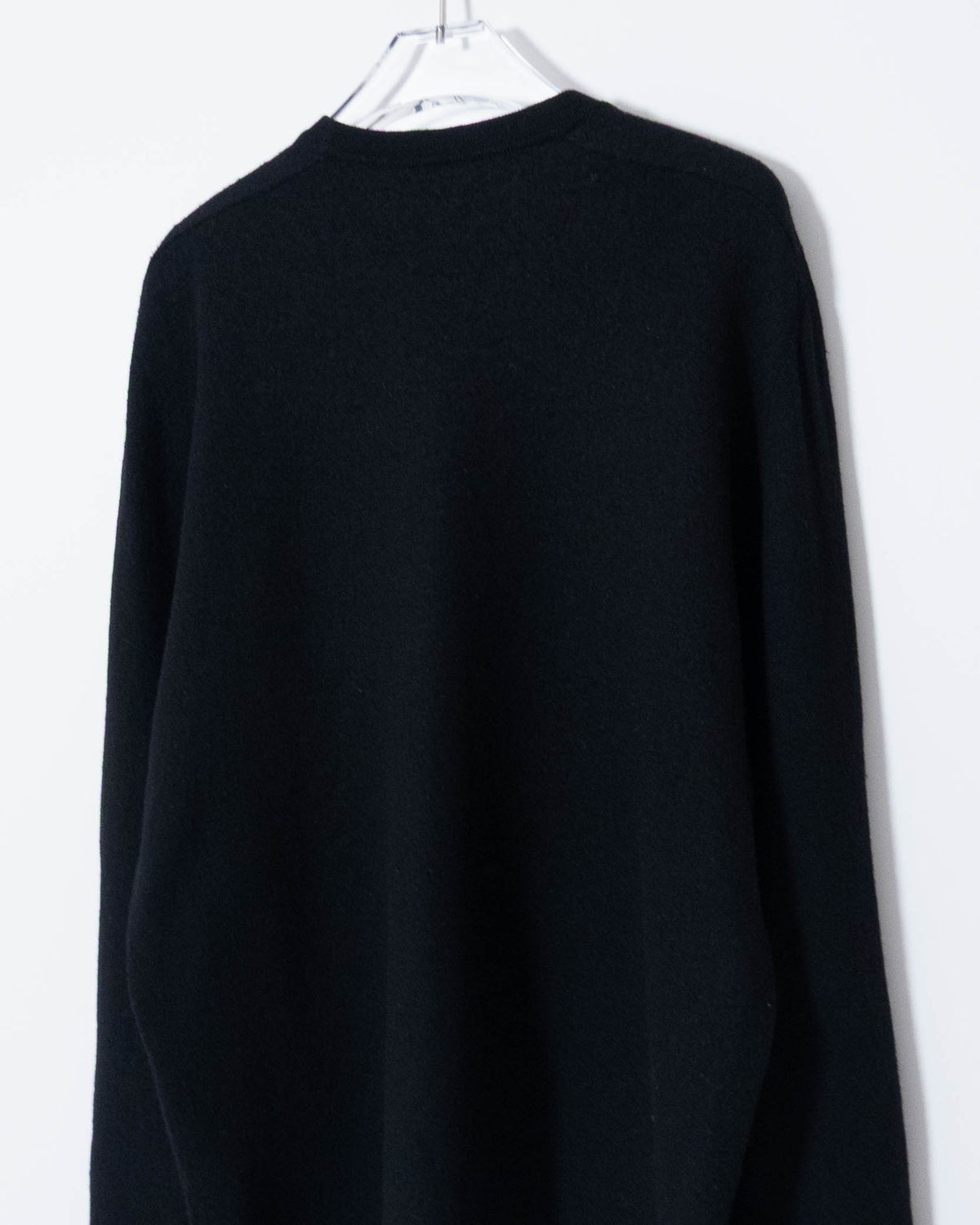"DKNY" wool knit sweater