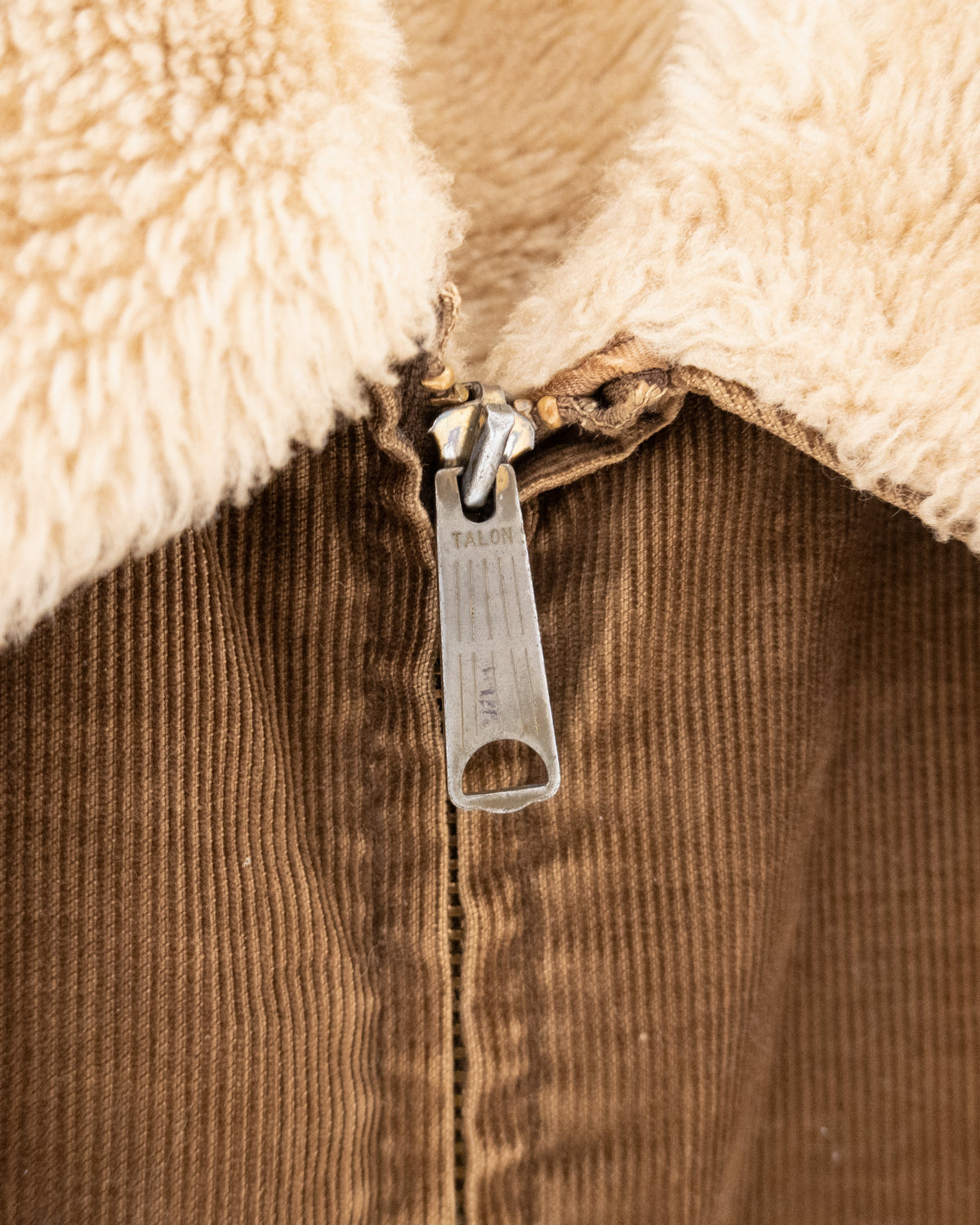 Vintage "Levi's" faux shearling collar corduroy jacket