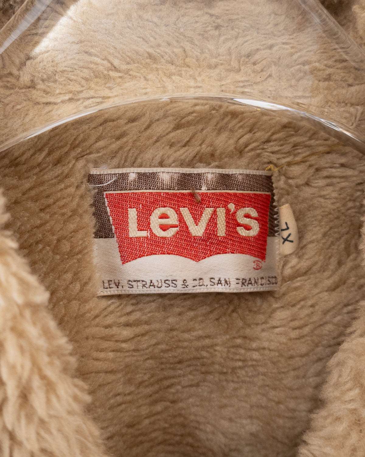 Vintage "Levi's" faux shearling collar corduroy jacket