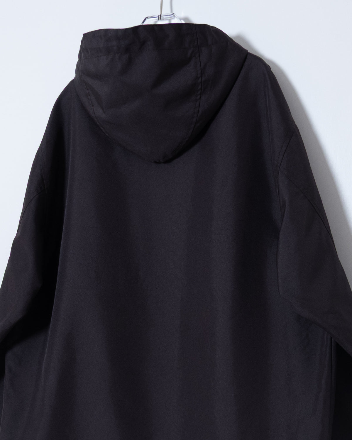"Calvin Klein" pullover hooded jacket