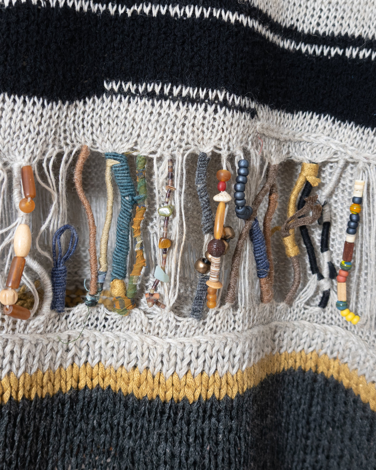 "MATSUDA NICOLE TOKYO" african beadwork knit polo