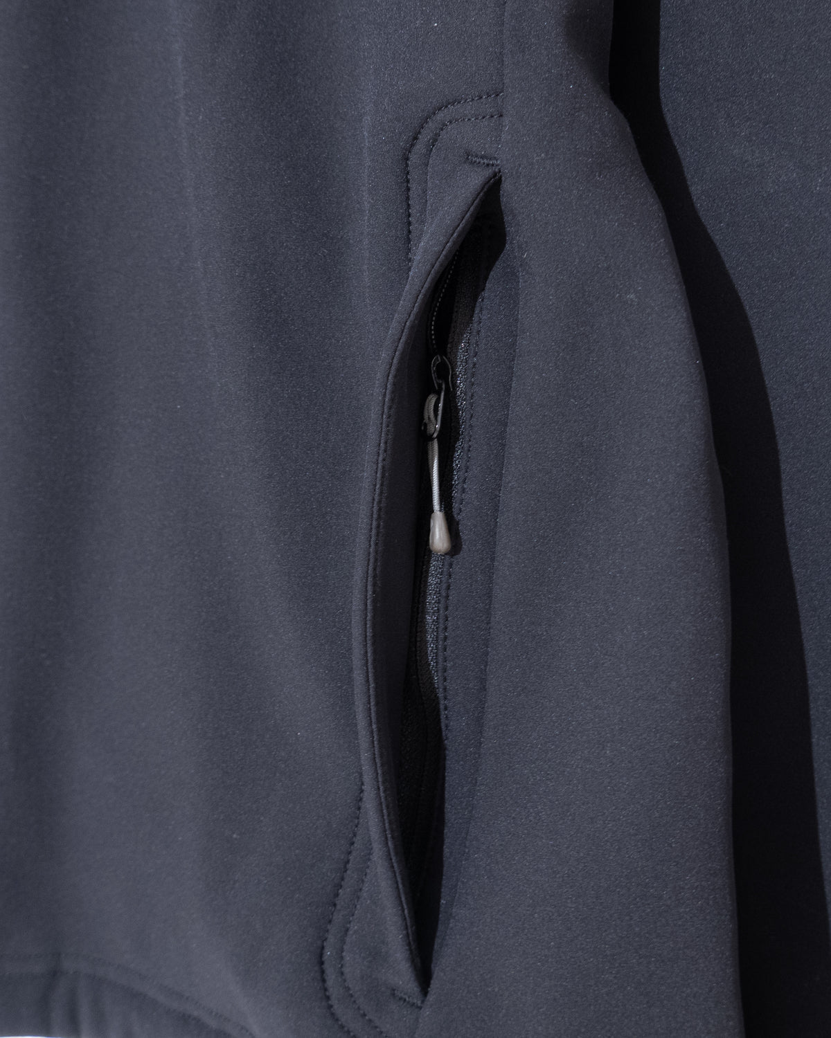 "MOUNTAIN EQUIPMENT" soft shell jacket